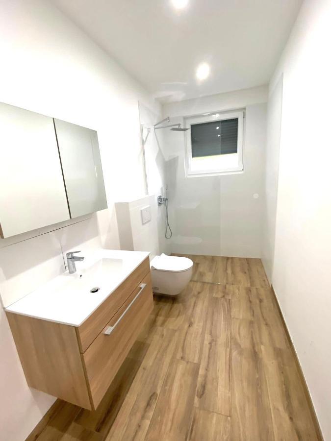 Neubauwohnung Lura 2B - Fur 5 Personen فيينا المظهر الخارجي الصورة